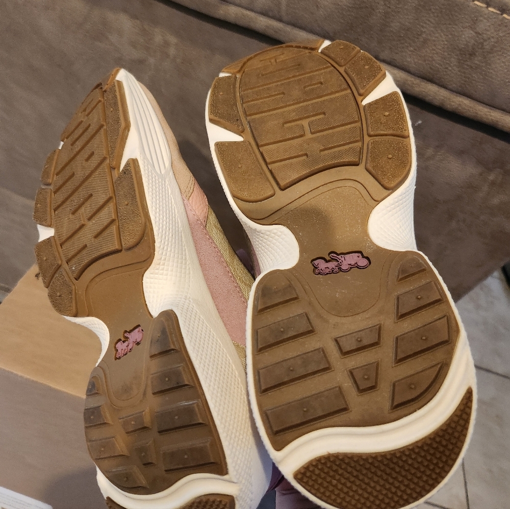 Coach Tech Runner Pink Beige Signature Lace Up Sneakers Size 10 - Picture 5 of 7